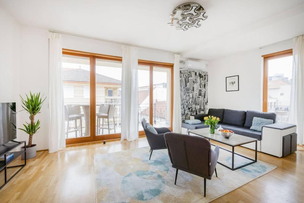 Dream With Grand Terrace In The Center Apartamento Budapeste