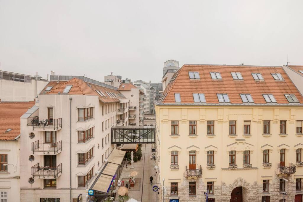 Apartamento Dream With Grand Terrace In The Center Budapeste